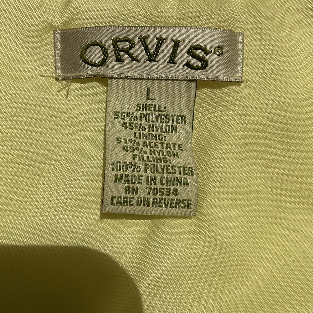 Orvis ladies pale yellow vest. NWOT - Picture 2 of 4